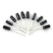Kondensator elektrolityczny 470uF/25V 105C -