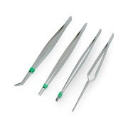 Set of tweezers - 4 pieces.