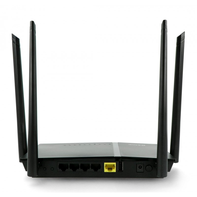 D-Link DIR-825/EE AC1200 1.2Gbps router