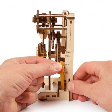 Pendulum - STEAM LAB - mechanical model for folding - veneer - Pendulum - STEAM LAB - mechanical model for folding - veneer -