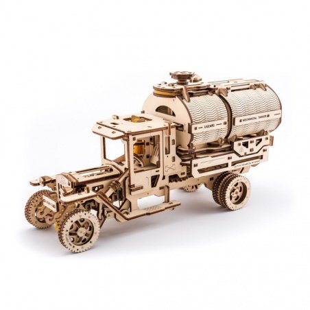 Tanker - mechanical model for assembly - veneer - 594 elements Tanker - mechanical model for assembly - veneer - 594 elements