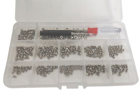 Set of screws and nuts