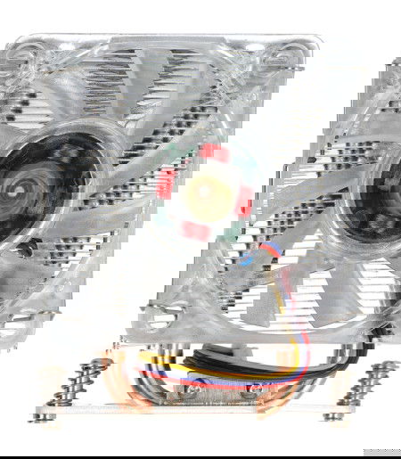 A fan with a radiator for a raspberry pi 5 stands on a white background.