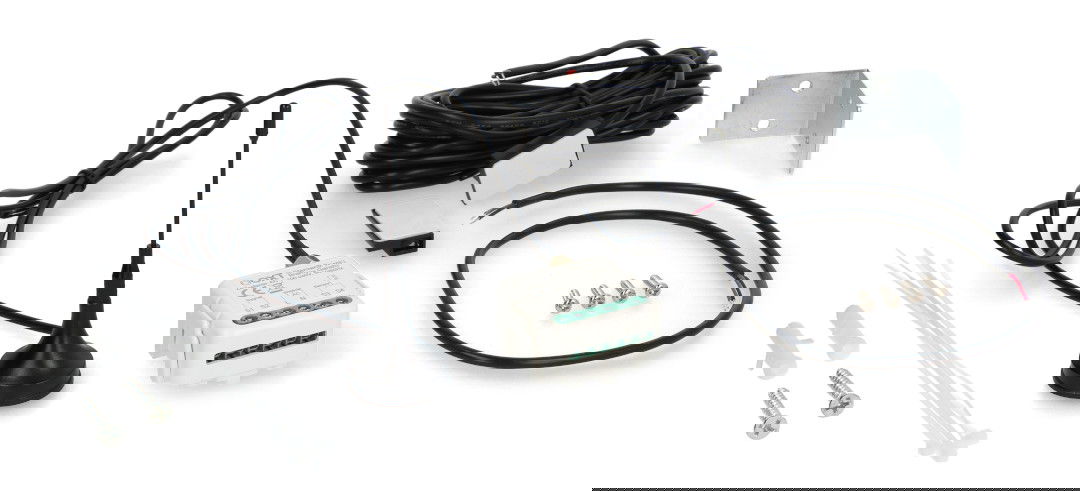 Tuya - single-channel WiFi gate controller with antenna and sensor - Android/iOS application - OXT T211G