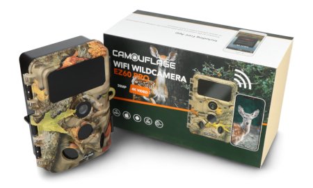 WildcameraXL camera trap on a white background with a box.