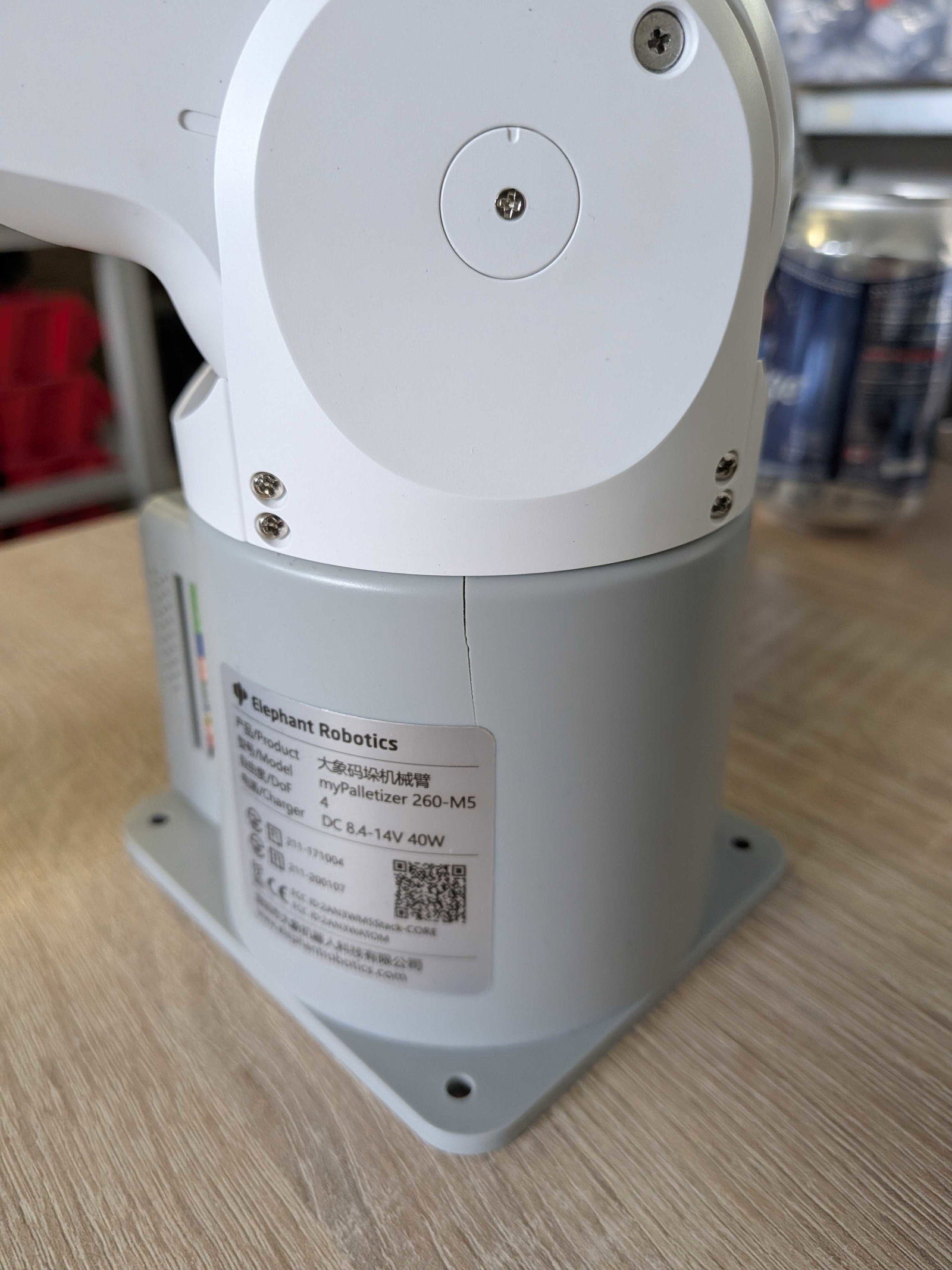 MyPallatizer housing damaged